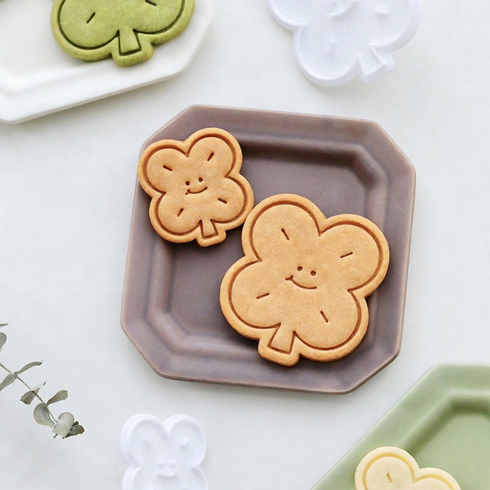 Kitchen Baking Supplies - Lucky Four-Leaf Clover Cookie Cutters Biscuit